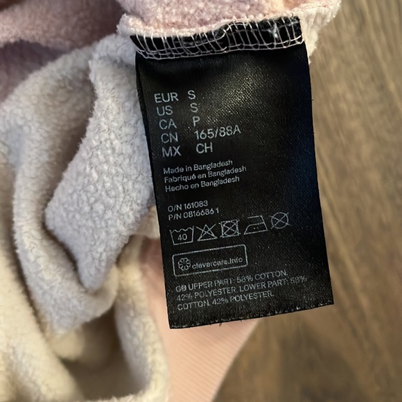 H&M Colorblock/Chevron Sweatshirt - Picture 5 of 9